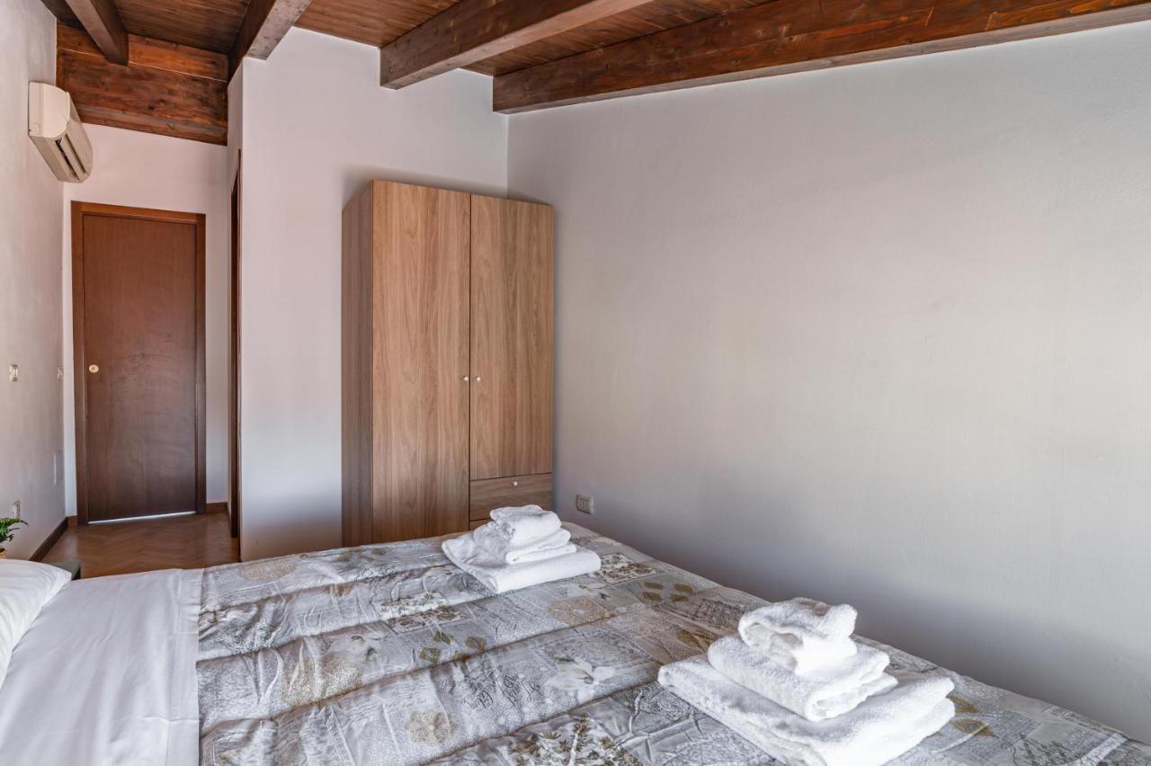 Parma Parco Ducale Duplex Apartment With Parking Buitenkant foto